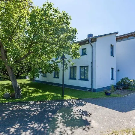 Apartmenthaus Bull 2 Apartment Kuehlungsborn