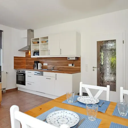 Apartmenthaus Bull 2 Kuehlungsborn